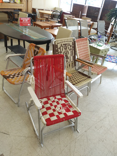 Thrift Store «TC Resale & Donation Thrift Store», reviews and photos, 5050 SE 82nd Ave, Portland, OR 97266, USA