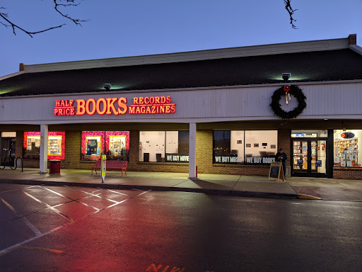 Second hand bookshops in Milwaukee