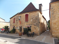 Photos du propriétaire du Restaurant français Chez Claudette à Beaumontois-en-Périgord - n°2