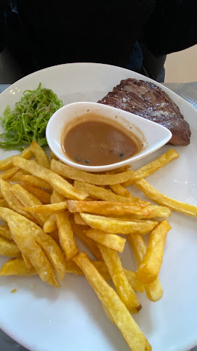 Opinii despre Restaurant Le Grenier Ribeiro Martins în Saint-Germain-en-Laye - Bureau de tabac