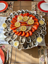 Plateau de fruits de mer du Restaurant de poisson Huitres & Compagnie à Rognonas - n°3