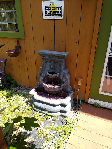 Winery «Hummingbird Hills Winery», reviews and photos, 1442 Burtonville Rd, Fultonville, NY 12072, USA