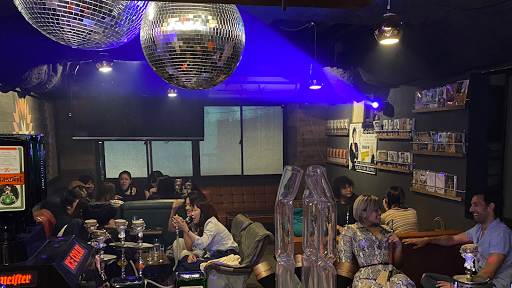 SHISHA CAFE NORTH VILLAGE 渋谷道玄坂店