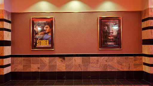 Movie Theater «Edwards Aliso Viejo 20 & IMAX», reviews and photos, 26701 Aliso Creek Rd, Aliso Viejo, CA 92656, USA
