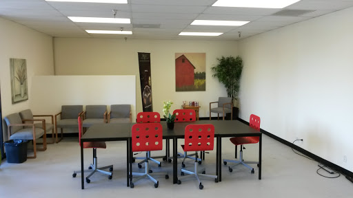 Coworking Space «officeLOCALE Coworking Space & Cyberscraper», reviews and photos, 1710 N Moorpark Rd, Thousand Oaks, CA 91360, USA