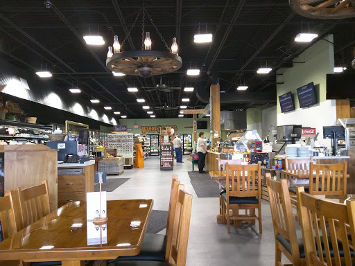 Grocery Store «Wagon Wheel Country Market & Deli», reviews and photos, 1915 S Walnut St, Bloomington, IN 47401, USA