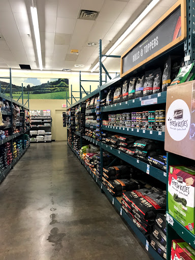 Pet Supply Store «Petco Animal Supplies», reviews and photos, 1820a W Uintah St, Colorado Springs, CO 80904, USA