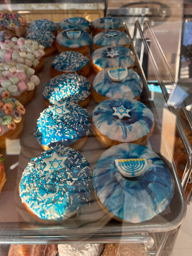 Donut Shop «Dulcet Gourmet Donut», reviews and photos, 23717 Vanowen St, Canoga Park, CA 91307, USA