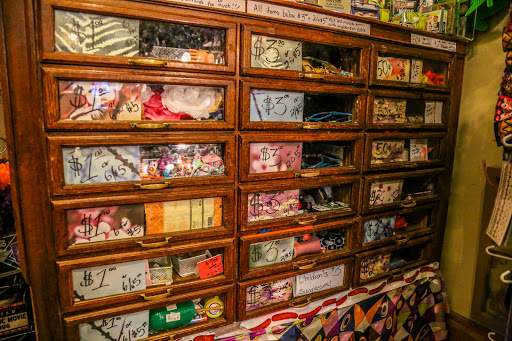 Gift Shop «Silver Spider», reviews and photos, 117 1/2 1st St NW, Mt Vernon, IA 52314, USA