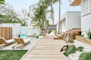 Bask & Stow I Luxe Guesthouse I Byron Bay image