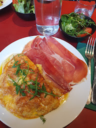Photo n°19 de Le Comptoir Saint Andre - Cave à vin - Fromagerie - Restaurant - Traiteur à Bordeaux ()
