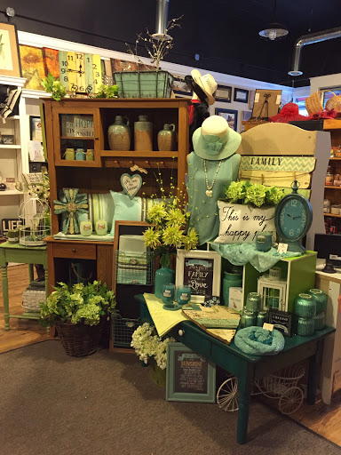 Pharmacy «Montross Pharmacy/Gift Shop/Fountain», reviews and photos, 120 N 1st Ave, Winterset, IA 50273, USA