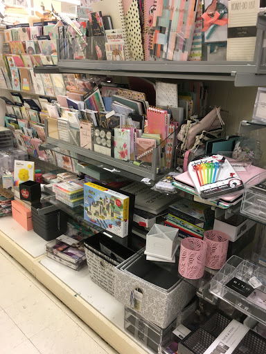 Department Store «Marshalls», reviews and photos, 2458 Brandon Park Cir, Brandon, FL 33511, USA