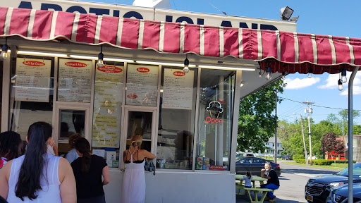 Arctic Island & Cafe