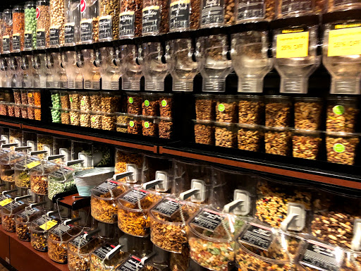 Grocery Store «The Fresh Market», reviews and photos, 223 Greenville Hwy, Hendersonville, NC 28792, USA