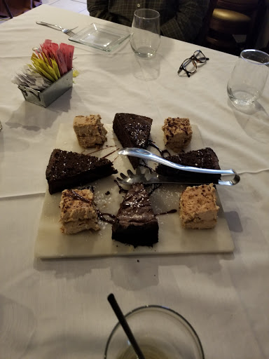 Italian Restaurant «Primo Italian American Cuisine», reviews and photos, 720 Milwaukee Ave, Gurnee, IL 60031, USA