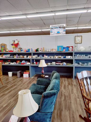 Thrift Store «Salvation Army Thrift Store», reviews and photos, 2111 S Irby St, Florence, SC 29505, USA