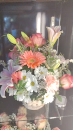 Florist «Tony Rossi Sons Florists», reviews and photos, 1508 Fruitvale Ave, Oakland, CA 94601, USA