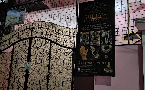Sofia's Hyderabadi Jewellery image