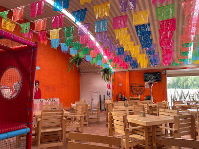 Restaurante Bar Atlicpac - José María Morelos 52, Col. La Magdalena Atlicpac, 56525 Los Reyes Acaquilpan, Méx., Mexico