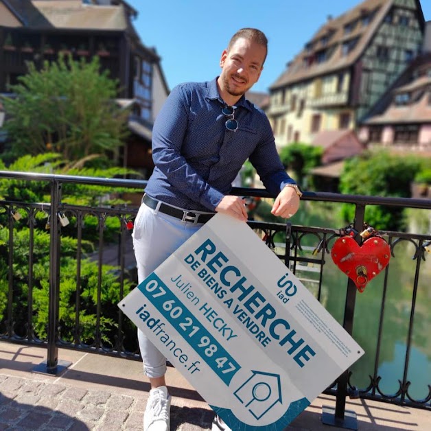 Julien HECKY à Colmar