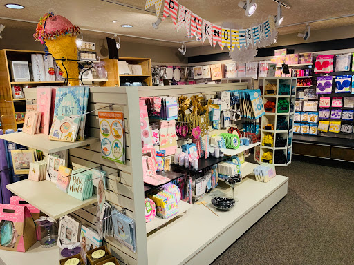 Best Wedding Souvenir Shop Edmonton Near Me