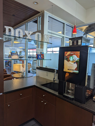 Toyota Dealer «Doxon Toyota of Auburn», reviews and photos, 3405 Auburn Way N, Auburn, WA 98002, USA