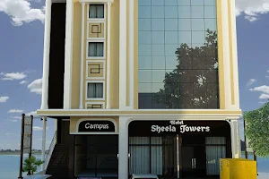 Hotel Sheela Towers image