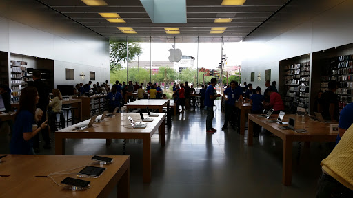 Computer Store «Apple Scottsdale Quarter», reviews and photos, 15169 N Scottsdale Rd, Scottsdale, AZ 85254, USA