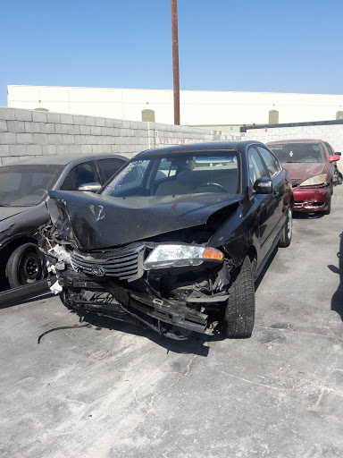Auto Body Shop «Royal Coaches Auto Body & Towing», reviews and photos, 14827 Ramona Blvd, Baldwin Park, CA 91706, USA