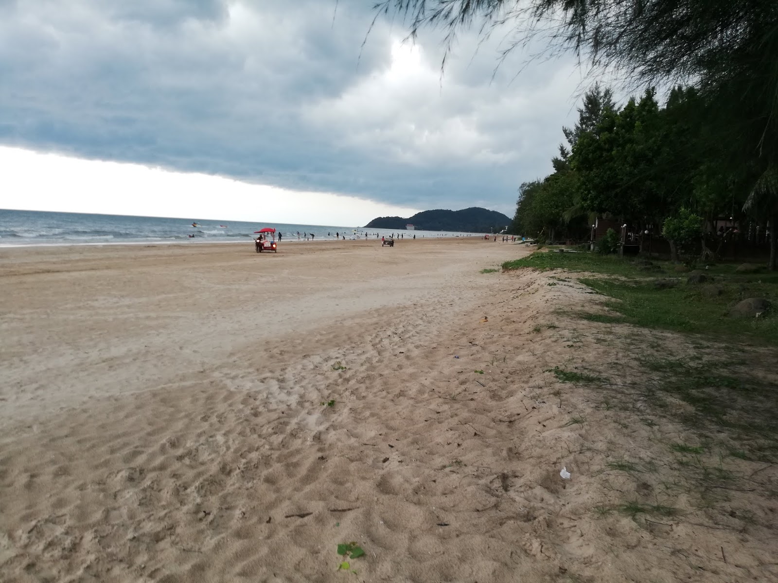Foto de Chao Lao Beach - lugar popular entre os apreciadores de relaxamento