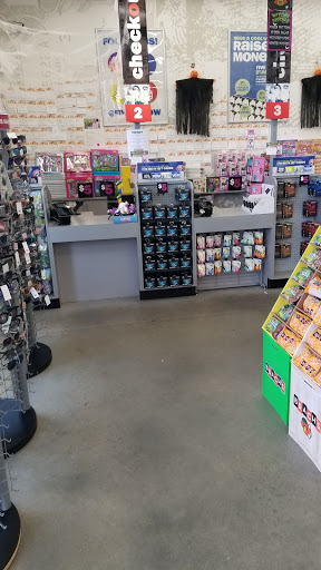 Variety Store «Five Below», reviews and photos, 190 Upland Square Dr, Stowe, PA 19464, USA