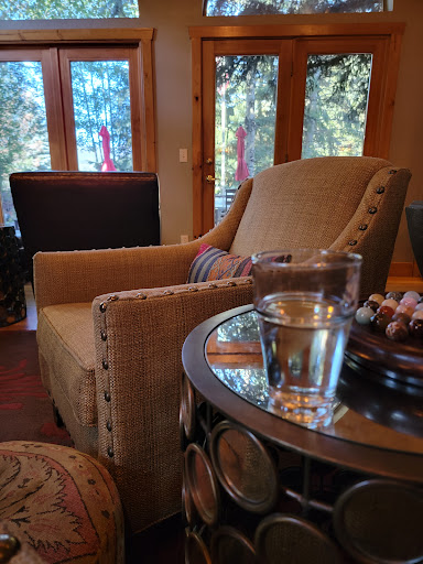 Day Spa «TallGrass Aveda Spa & Salon», reviews and photos, 997 Upper Bear Creek Rd, Evergreen, CO 80439, USA