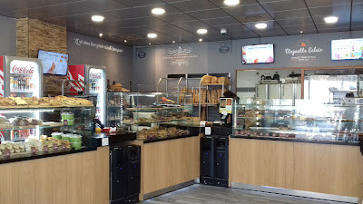 Baguette Eclair - Nanterre Université...Boulanger.. Patissier à Nanterre
