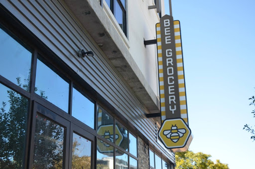 The Bee Grocery, 1001 E 6th St, Austin, TX 78702, USA, 
