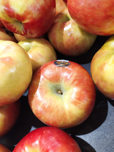 Grocery Store «Quality Food Center», reviews and photos, 201 NE State Rte 300, Belfair, WA 98528, USA