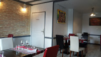 Atmosphère du Restaurant français Auberge du Soleil, restaurant à Azur - n°9