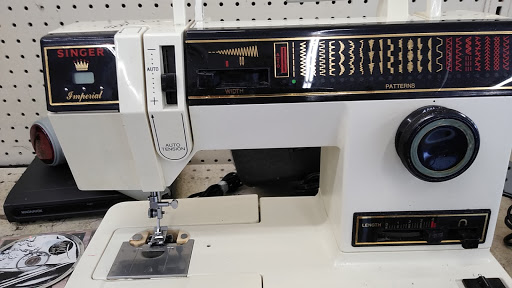 Thrift Store «Quality Thrift Store», reviews and photos, 5133 S Peoria Ave, Tulsa, OK 74105, USA