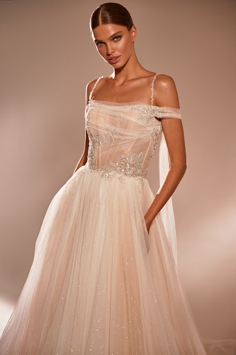 Bridal Shop «Viero Bridal», reviews and photos, 2236 W Chicago Ave, Chicago, IL 60622, USA