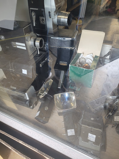 Building Materials Store «Habitat for Humanity ReStore DuPage», reviews and photos, 869 S Rohlwing Rd, Addison, IL 60101, USA