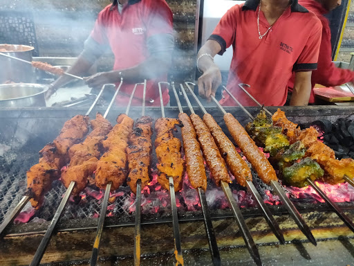 सेठी टिक्का कबाब कर्री