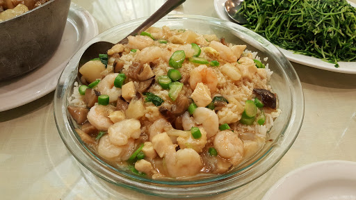 Shopping Mall «Orchard Mall Shopping Center», reviews and photos, 6337 Orchard Lake Rd, West Bloomfield Township, MI 48322, USA