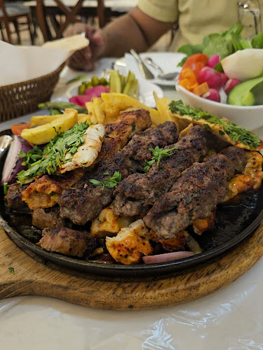 Opinii despre الوزان للمطاعم în جدة - مطعم