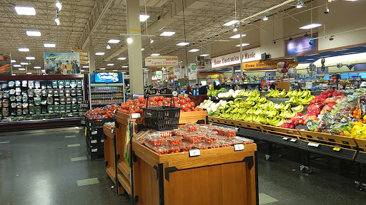 Grocery Store «Fred Meyer», reviews and photos, 365 Renton Center Way SW, Renton, WA 98057, USA