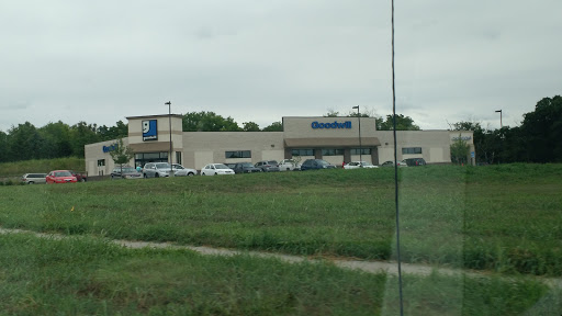 Charity «Goodwill Bonner Springs», reviews and photos