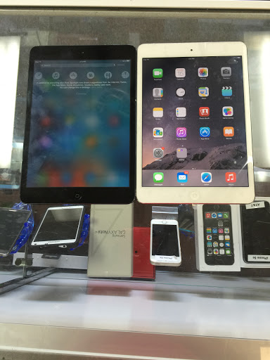 Cell Phone Store «Ace Wireless», reviews and photos, 422 E Derby Ave, Auburndale, FL 33823, USA