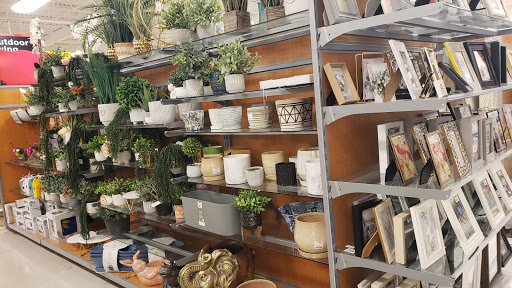 Department Store «T.J. Maxx», reviews and photos, 230 W Virginia St, Crystal Lake, IL 60014, USA