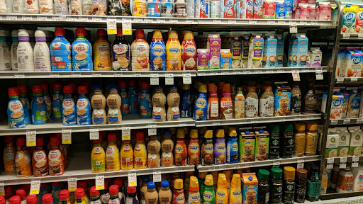 Grocery Store «D & W Fresh Market», reviews and photos, 50 Douglas Ave, Holland, MI 49424, USA