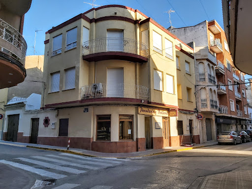 Panadería y Bollería Jesús Tolosa Cernicharo - C. Tercia, 17, 02200 Casas-Ibáñez, Albacete, España