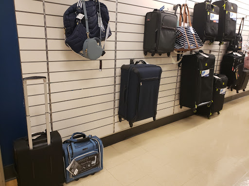 Department Store «Marshalls & HomeGoods», reviews and photos, 2700 Potomac Mills Cir, Woodbridge, VA 22192, USA